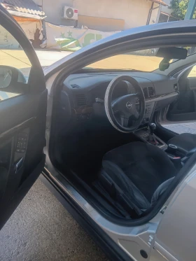 Opel Vectra 2.2 DTI 16V, снимка 7