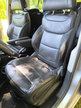 Citroen Grand C4 Picasso 1.8 125к.с Бензин с газ, снимка 10