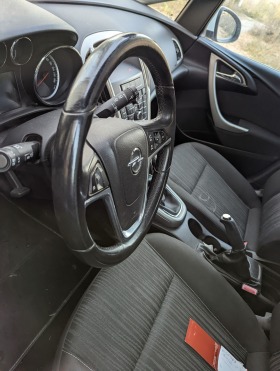 Opel Astra 1.7  cdti, снимка 7 - Автомобили и джипове - 43297386