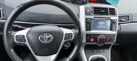 Toyota Verso 1.6i Premium, снимка 10 - Автомобили и джипове - 44515933