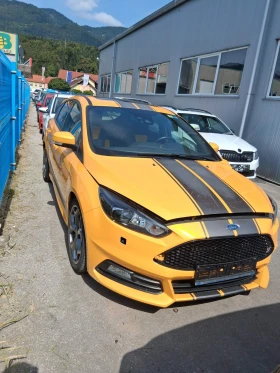     Ford Focus 2.0TURBO ST-3