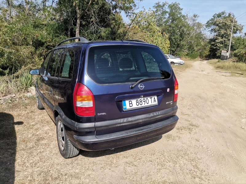 Opel Zafira, снимка 4 - Автомобили и джипове - 47028513