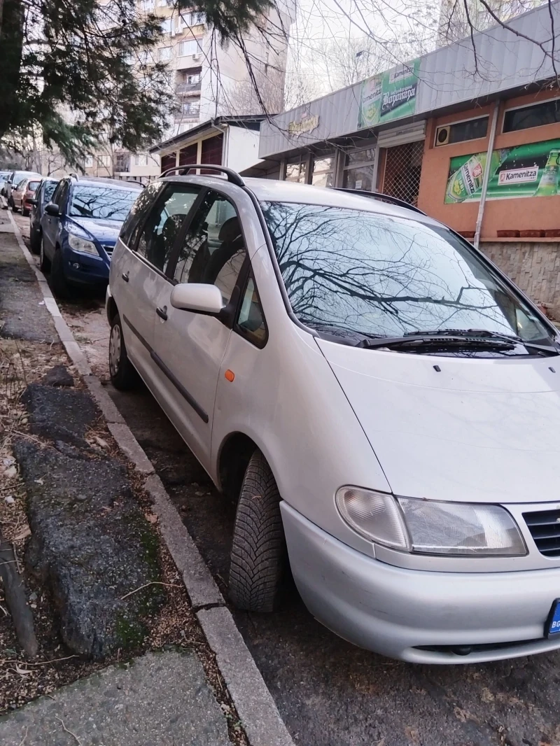 Seat Alhambra, снимка 1 - Автомобили и джипове - 48490062