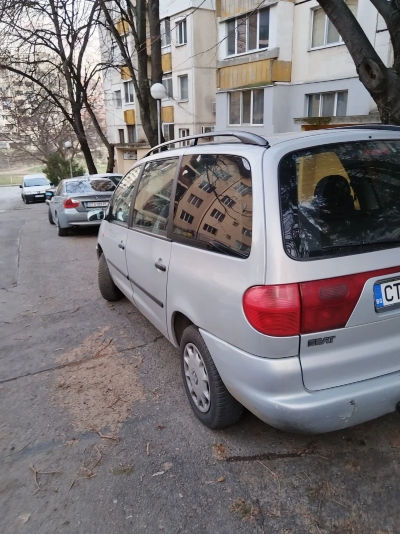 Seat Alhambra, снимка 3 - Автомобили и джипове - 48490062