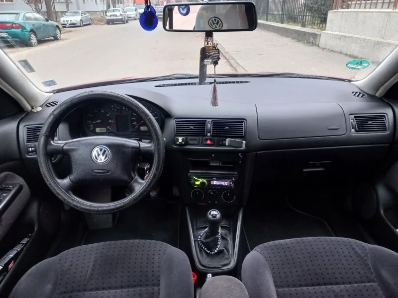 VW Golf, снимка 7 - Автомобили и джипове - 49028730