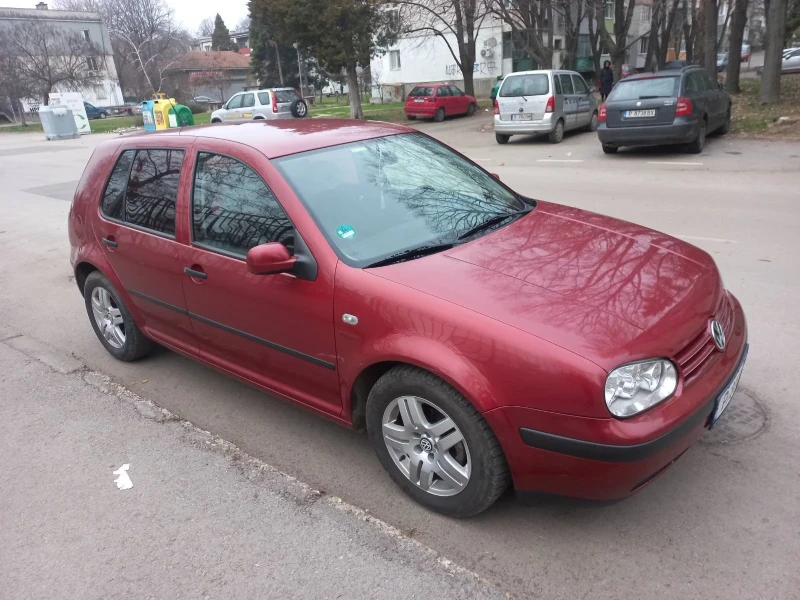 VW Golf, снимка 3 - Автомобили и джипове - 49028730