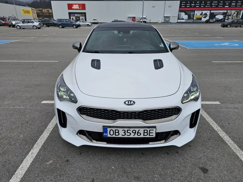 Kia Stinger 2.2crdi, 4x4, ОТ БГ, КАТО НОВА, снимка 2 - Автомобили и джипове - 49325334