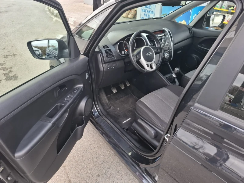 Kia Venga, снимка 4 - Автомобили и джипове - 52242825
