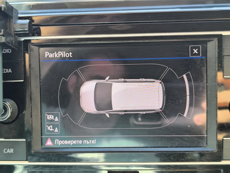 VW Touran 2.0tdi cr DSG6, снимка 9 - Автомобили и джипове - 51474186