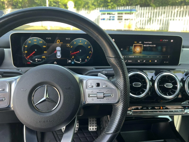 Mercedes-Benz CLA 250, снимка 7 - Автомобили и джипове - 52396972
