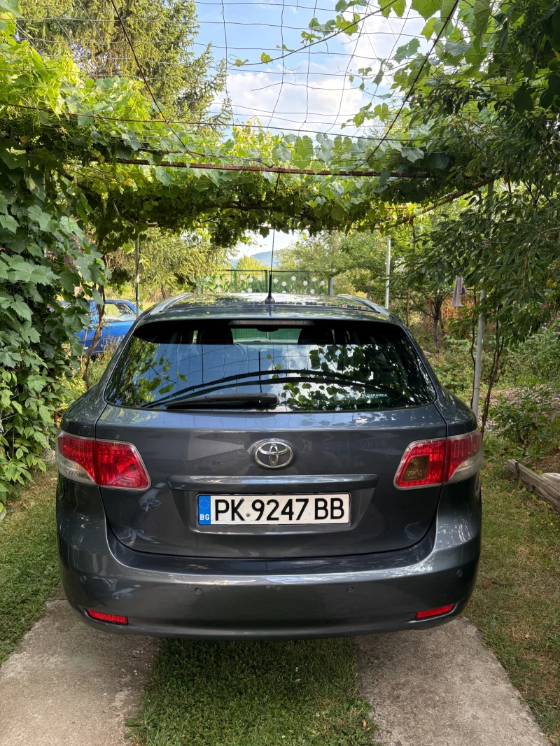 Toyota Avensis Toyota Avensis 2.0 126hp D4D, снимка 7 - Автомобили и джипове - 52672135