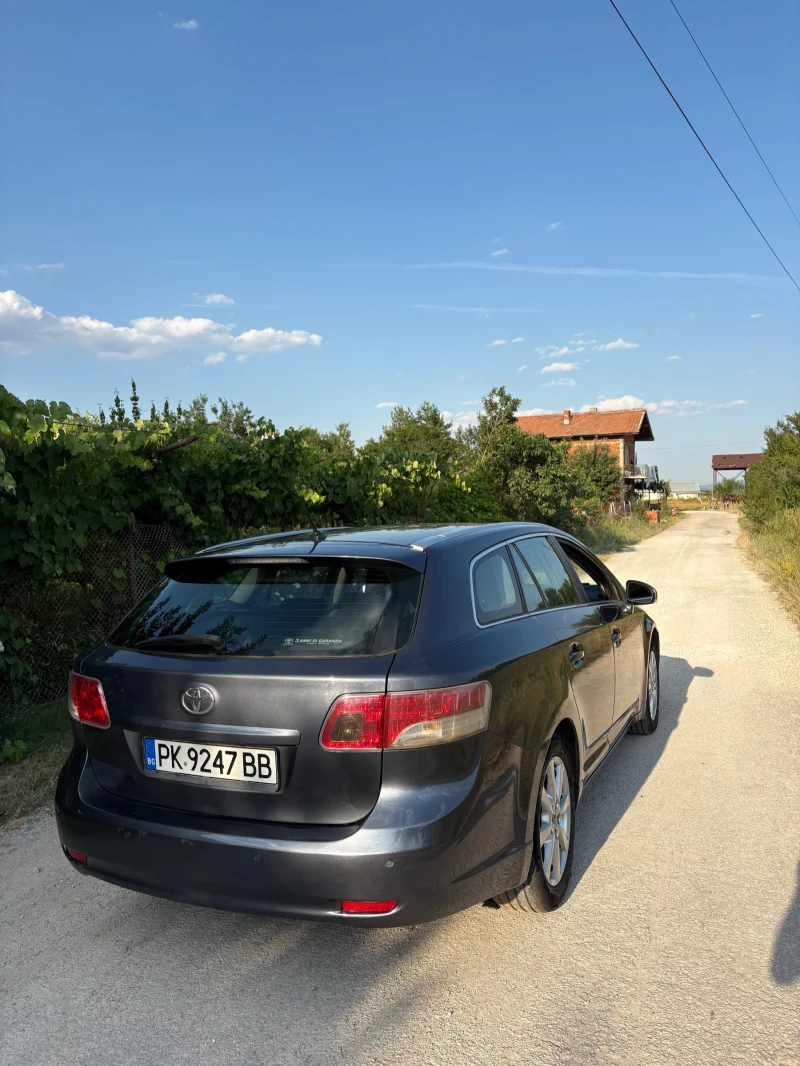 Toyota Avensis Toyota Avensis 2.0 126hp D4D, снимка 4 - Автомобили и джипове - 52672135
