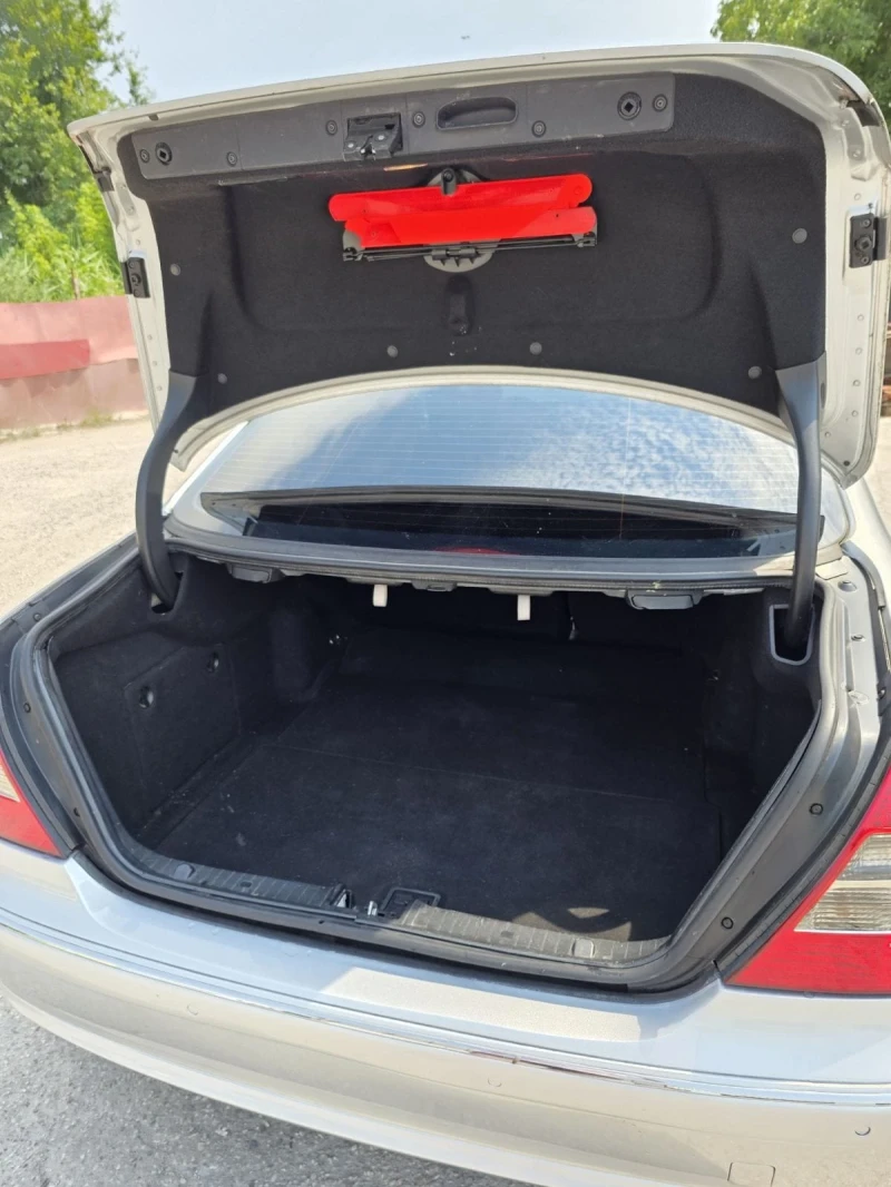 Mercedes-Benz E 280 Авангард, снимка 5 - Автомобили и джипове - 51277447