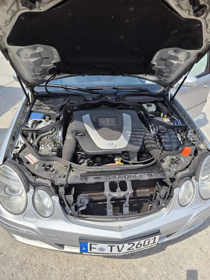 Mercedes-Benz E 280 Авангард, снимка 8 - Автомобили и джипове - 51277447