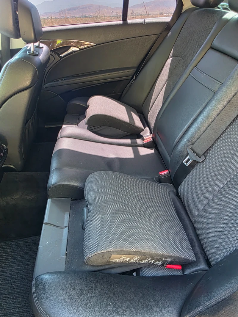 Mercedes-Benz E 280 Авангард, снимка 16 - Автомобили и джипове - 51277447