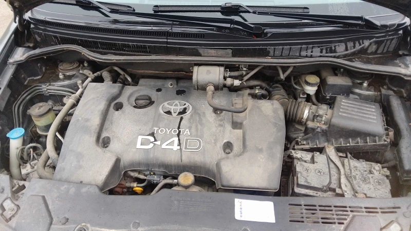 Toyota Corolla verso, снимка 14 - Автомобили и джипове - 51922173