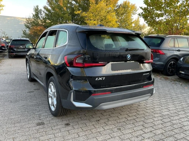 BMW iX1 xDrive HEAD-UP, снимка 3 - Автомобили и джипове - 51987845