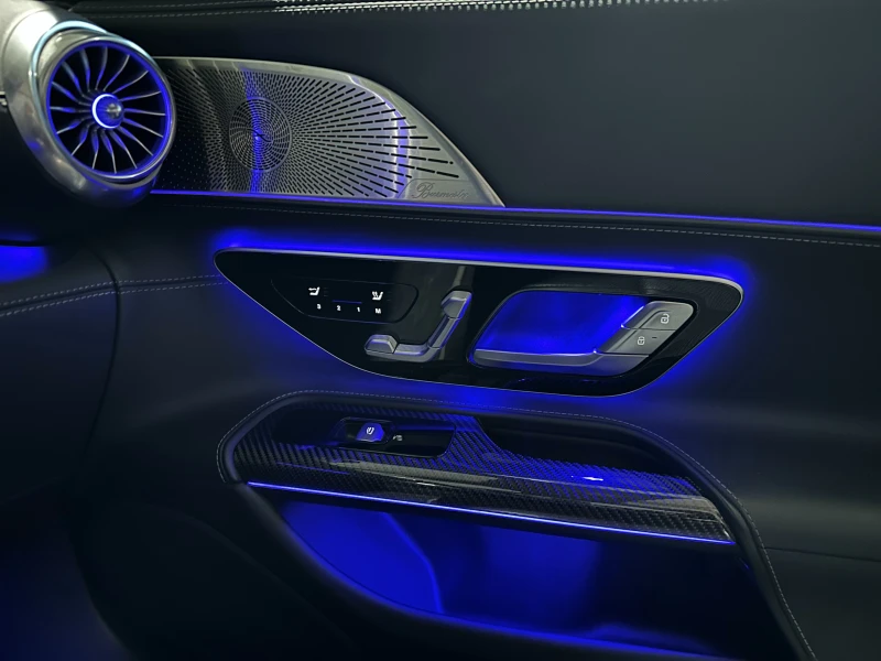 Mercedes-Benz SL 63 AMG, снимка 8 - Автомобили и джипове - 53529379