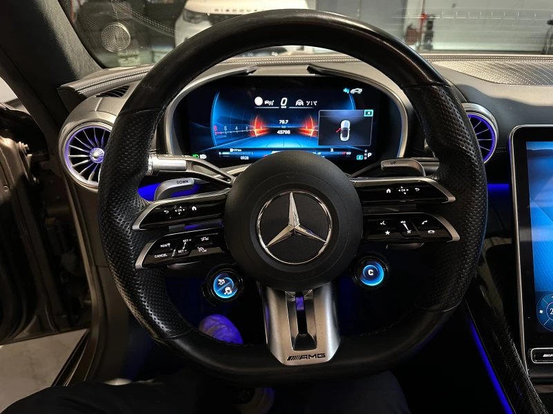 Mercedes-Benz SL 63 AMG, снимка 7 - Автомобили и джипове - 53529379