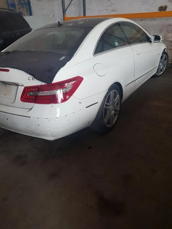 Mercedes-Benz E 250, снимка 5 - Автомобили и джипове - 32802945