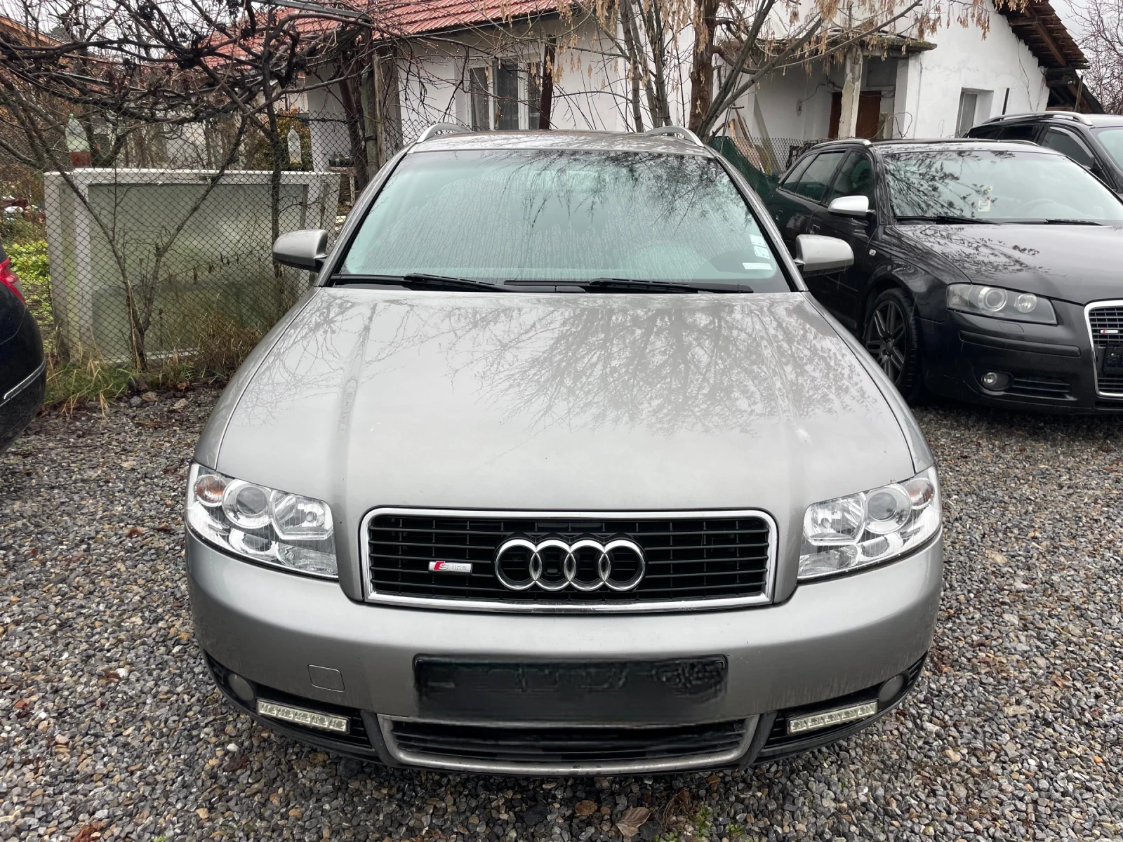 Audi A4 2.5 TDI 163 коня Регистриран Навигация, снимка 1
