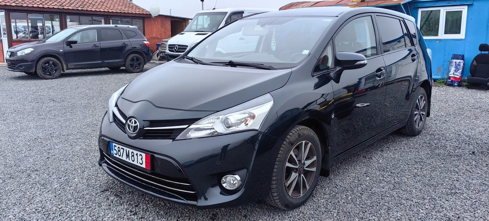 Toyota Verso 1.6i Premium - изображение 2