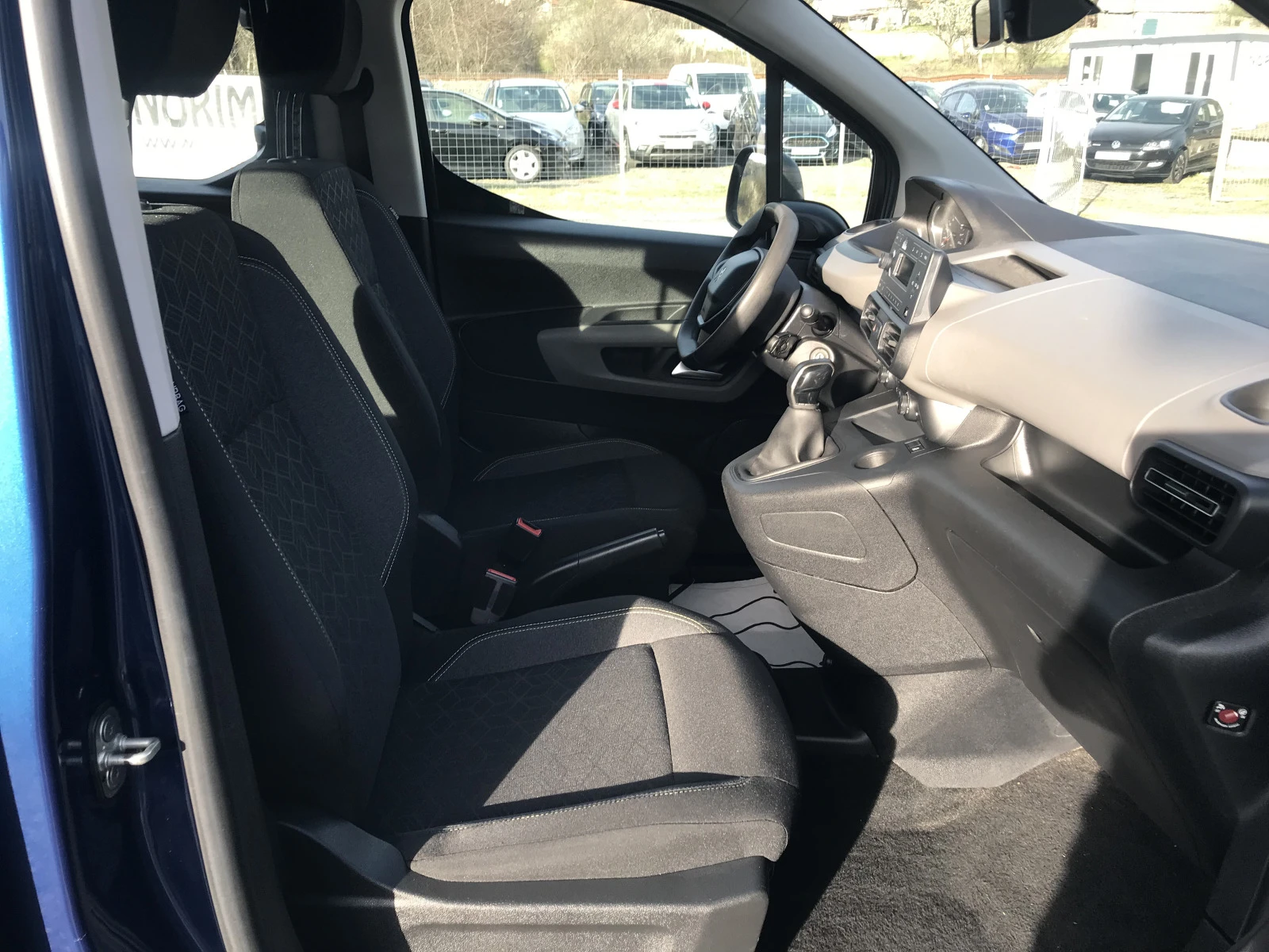 Peugeot Rifter 1.5HDI/M1/5SEATS/EURO6 - изображение 10