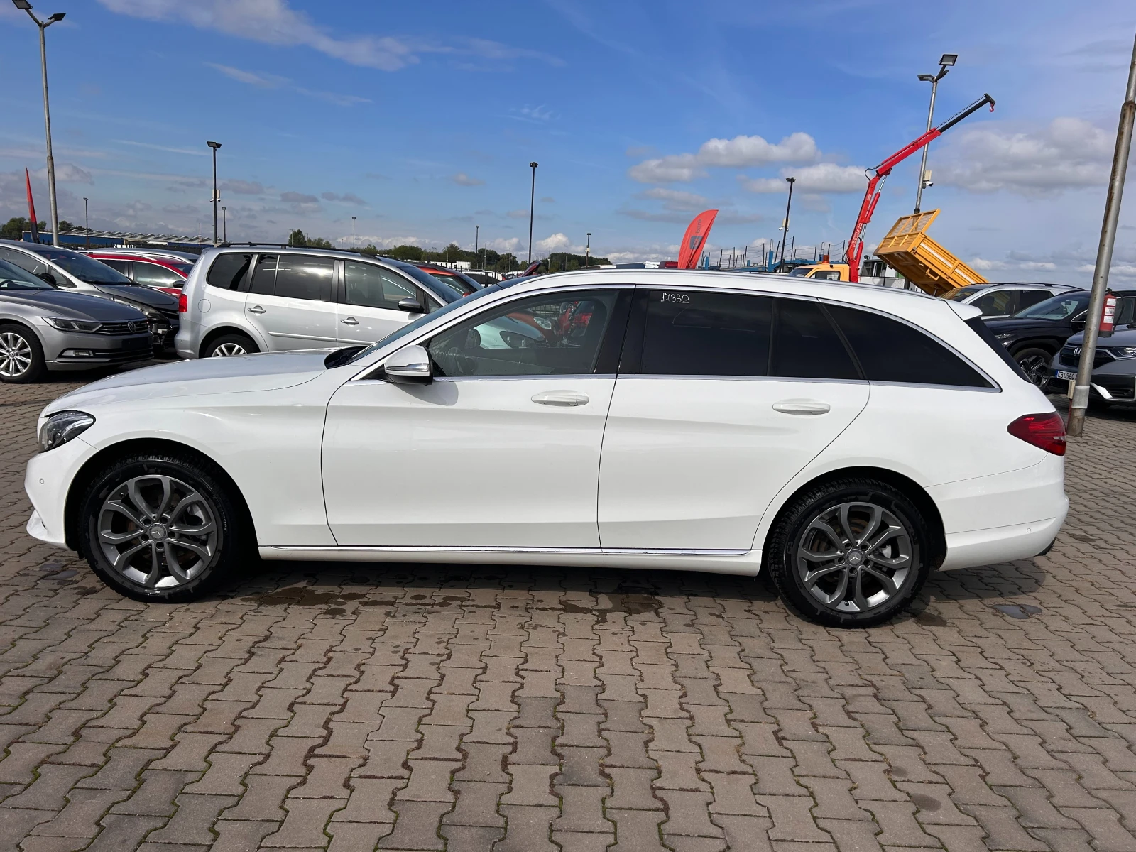 Mercedes-Benz C 250 CDI 4MATIC/PANORAMA/KOJA EURO 6 ЛИЗИНГ - изображение 9