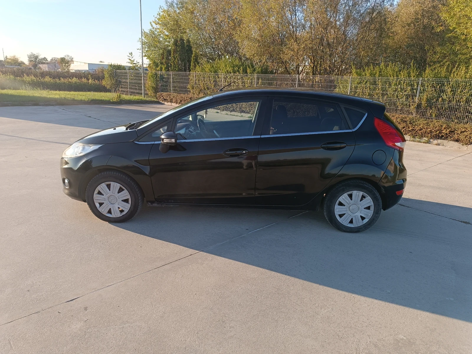 Ford Fiesta 1.2 бензин- газ Титаниум - изображение 3