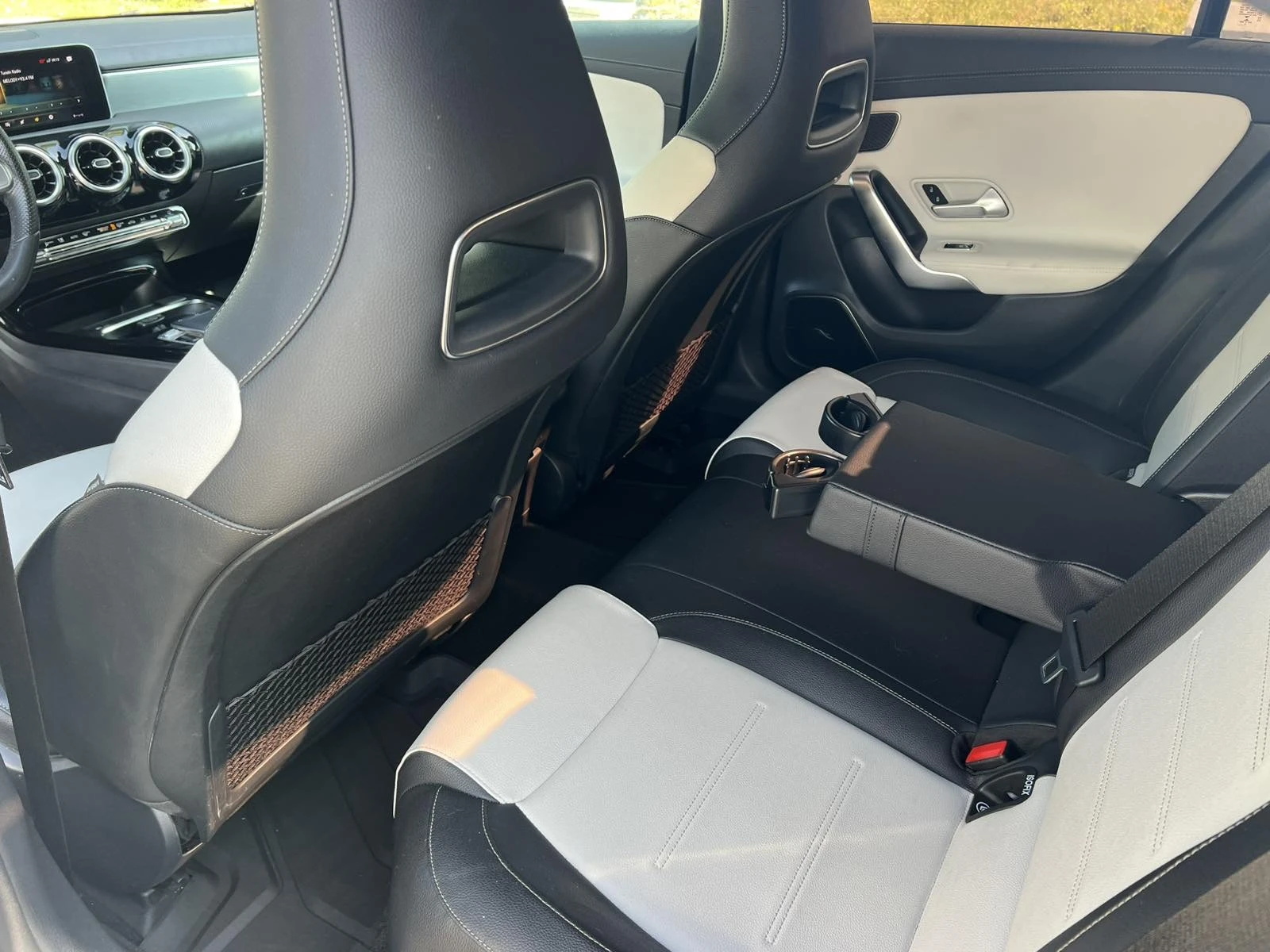 Mercedes-Benz CLA 250  - изображение 8