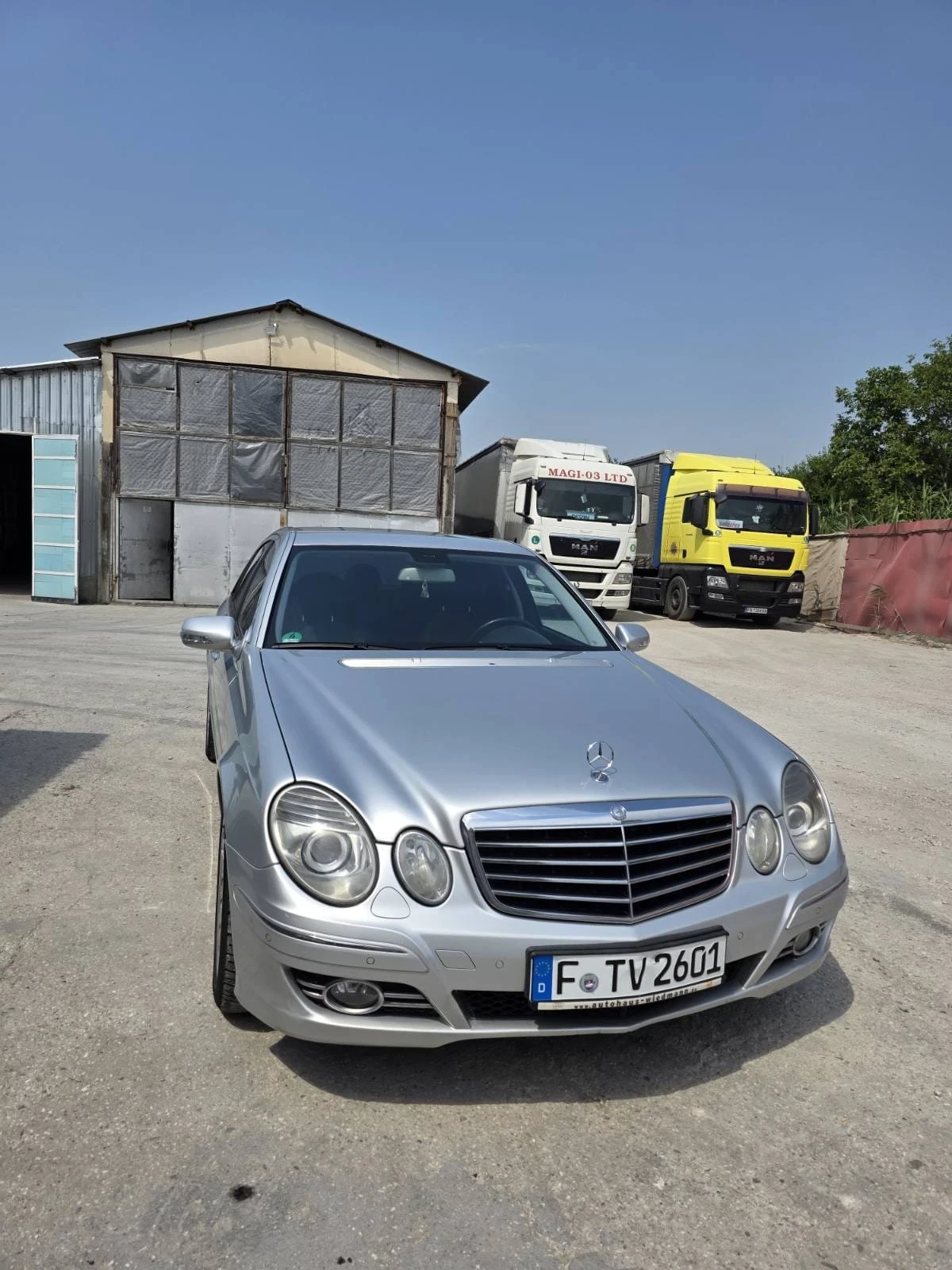 Mercedes-Benz E 280 Авангард - изображение 6