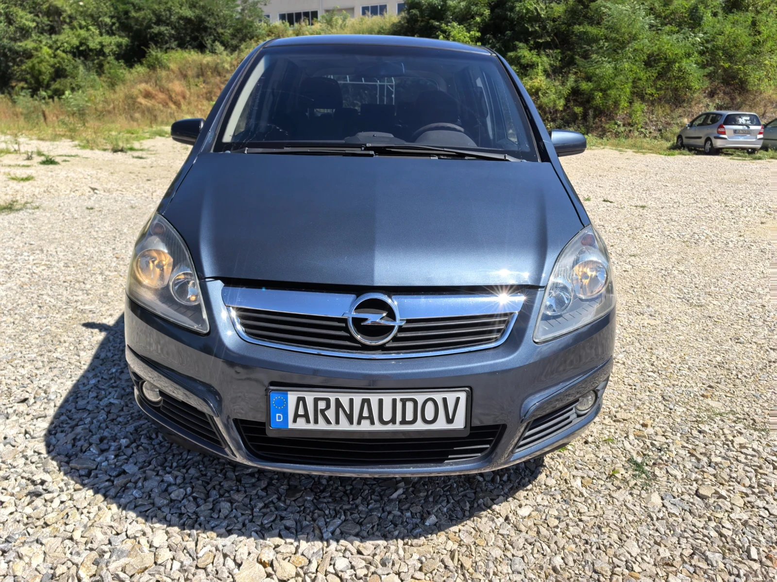 Opel Zafira 1.9cdti 120k.c  - изображение 2