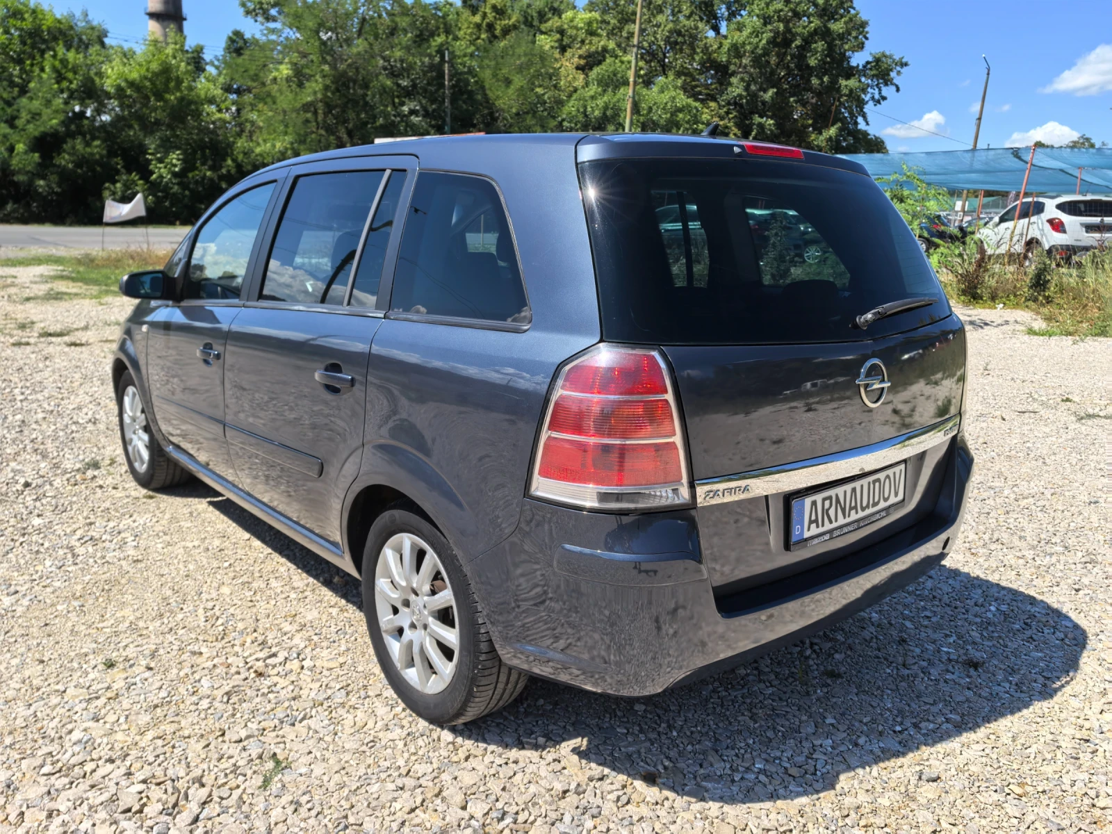 Opel Zafira 1.9cdti 120k.c  - изображение 7