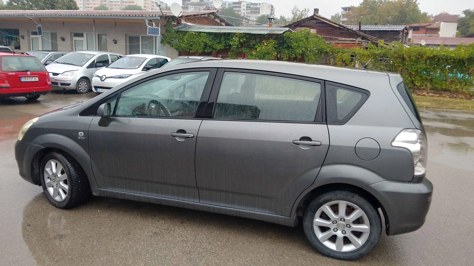 Toyota Corolla verso  - изображение 2