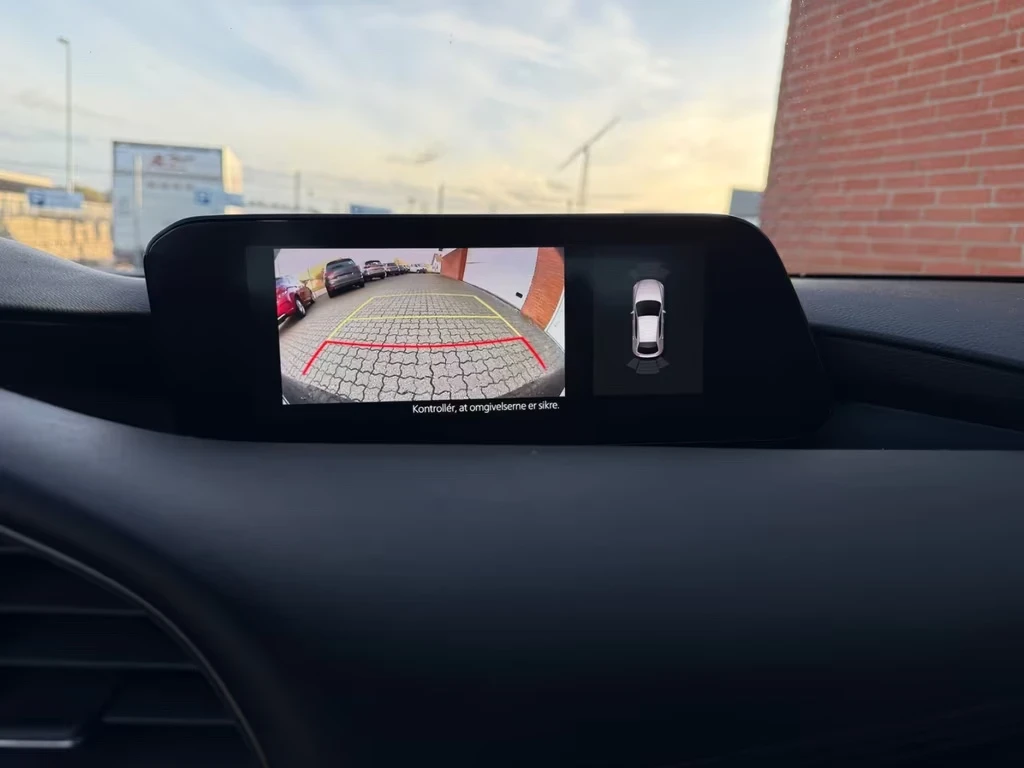 Mazda 3 2.0 SKYACTIV-G 122 HK AUTOMATIC, 1. HAND | Mobile.bg   15