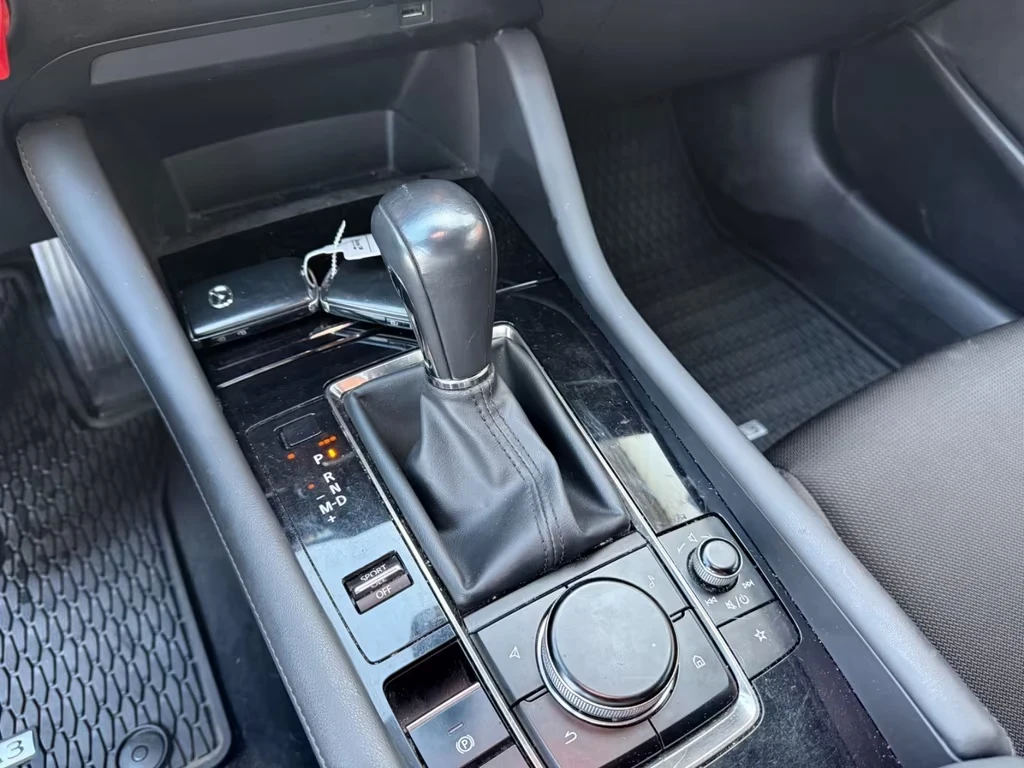 Mazda 3 2.0 SKYACTIV-G 122 HK AUTOMATIC, 1. HAND | Mobile.bg   16