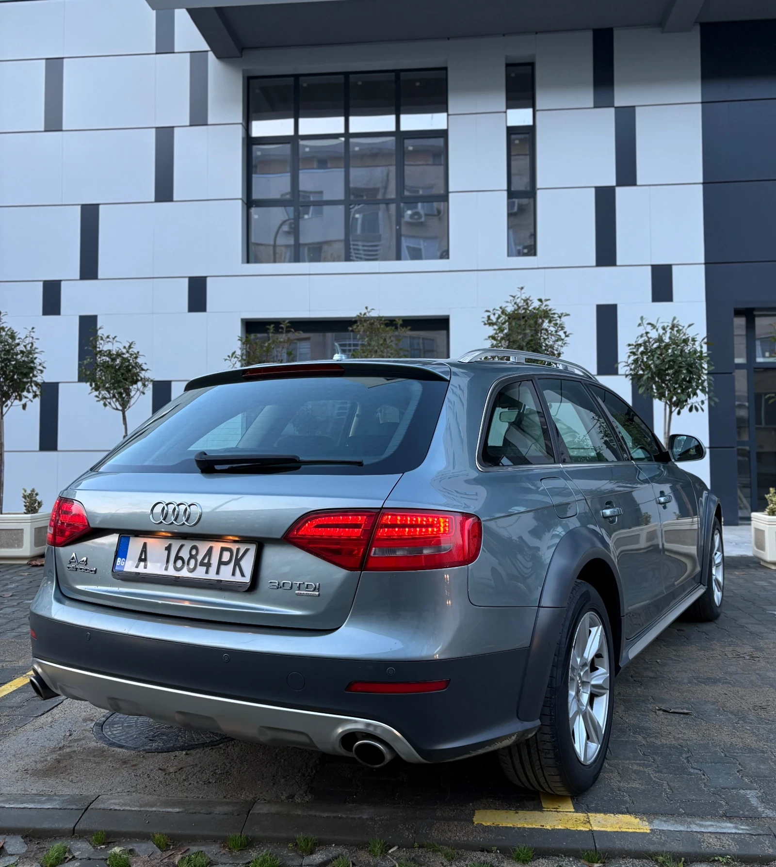 Audi A4 Allroad 3.0TDI* Панорама* Темпомат* MMI* Navi*  - изображение 6