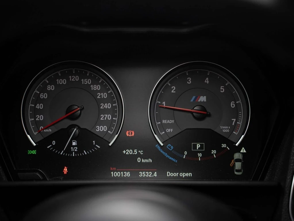 BMW M2 * 2 Series * CARFAX * ЦЕНА ДО БГ - изображение 9