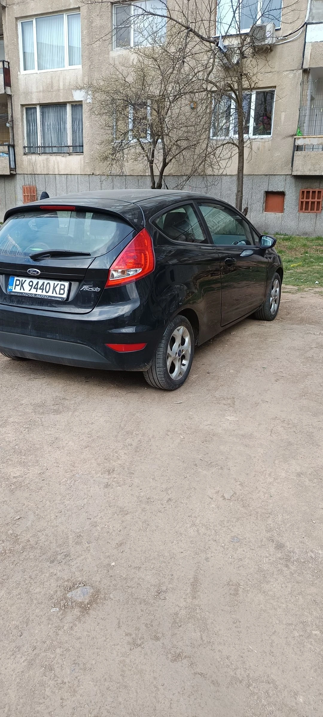 Ford Fiesta 1, 4(Газ бензин)ев5, снимка 5 - Автомобили и джипове - 53964477