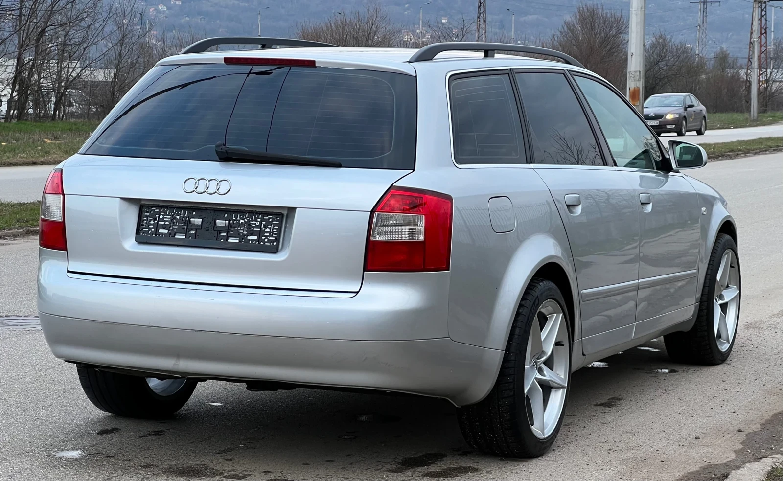 Audi A4 131к.с* 6-скорости* TOP* , снимка 5 - Автомобили и джипове - 53965879