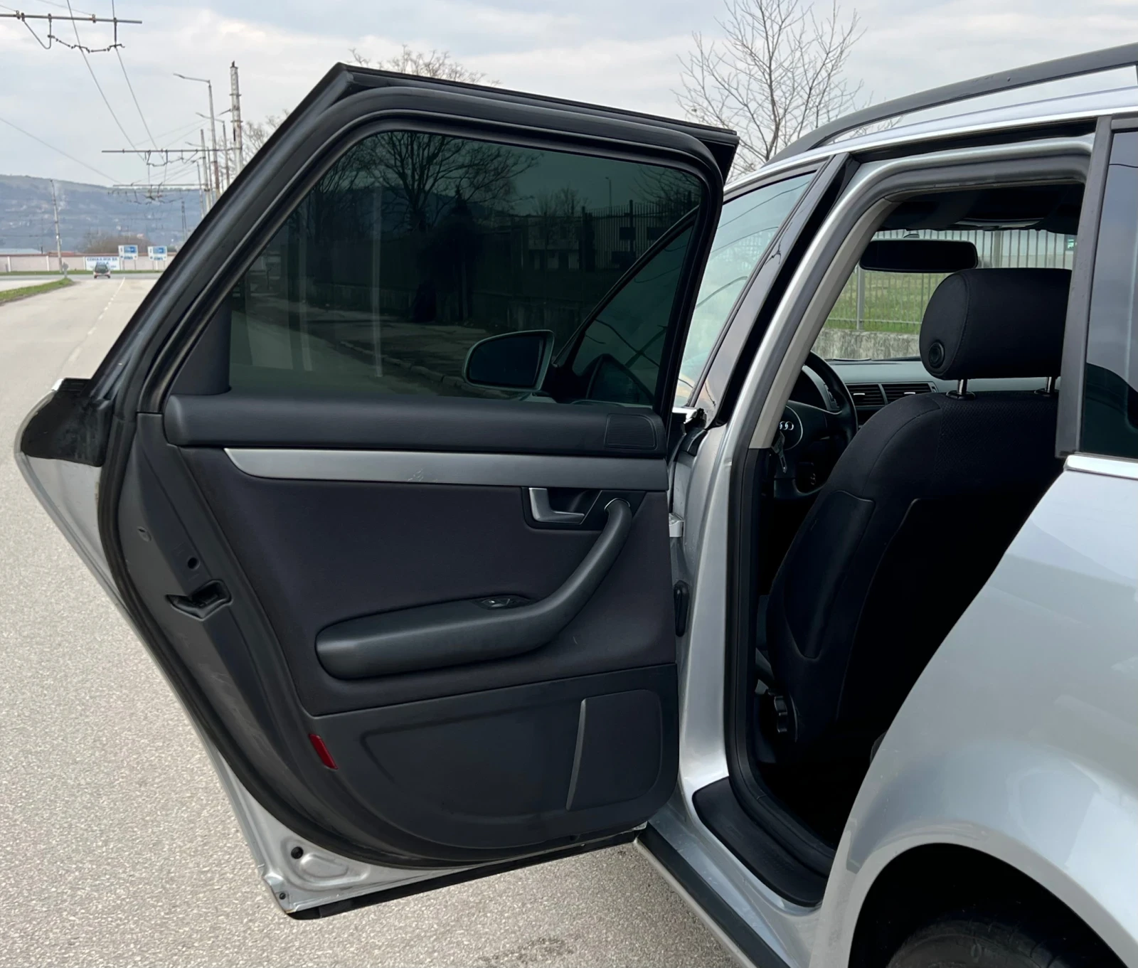 Audi A4 131к.с* 6-скорости* TOP* , снимка 12 - Автомобили и джипове - 53965879