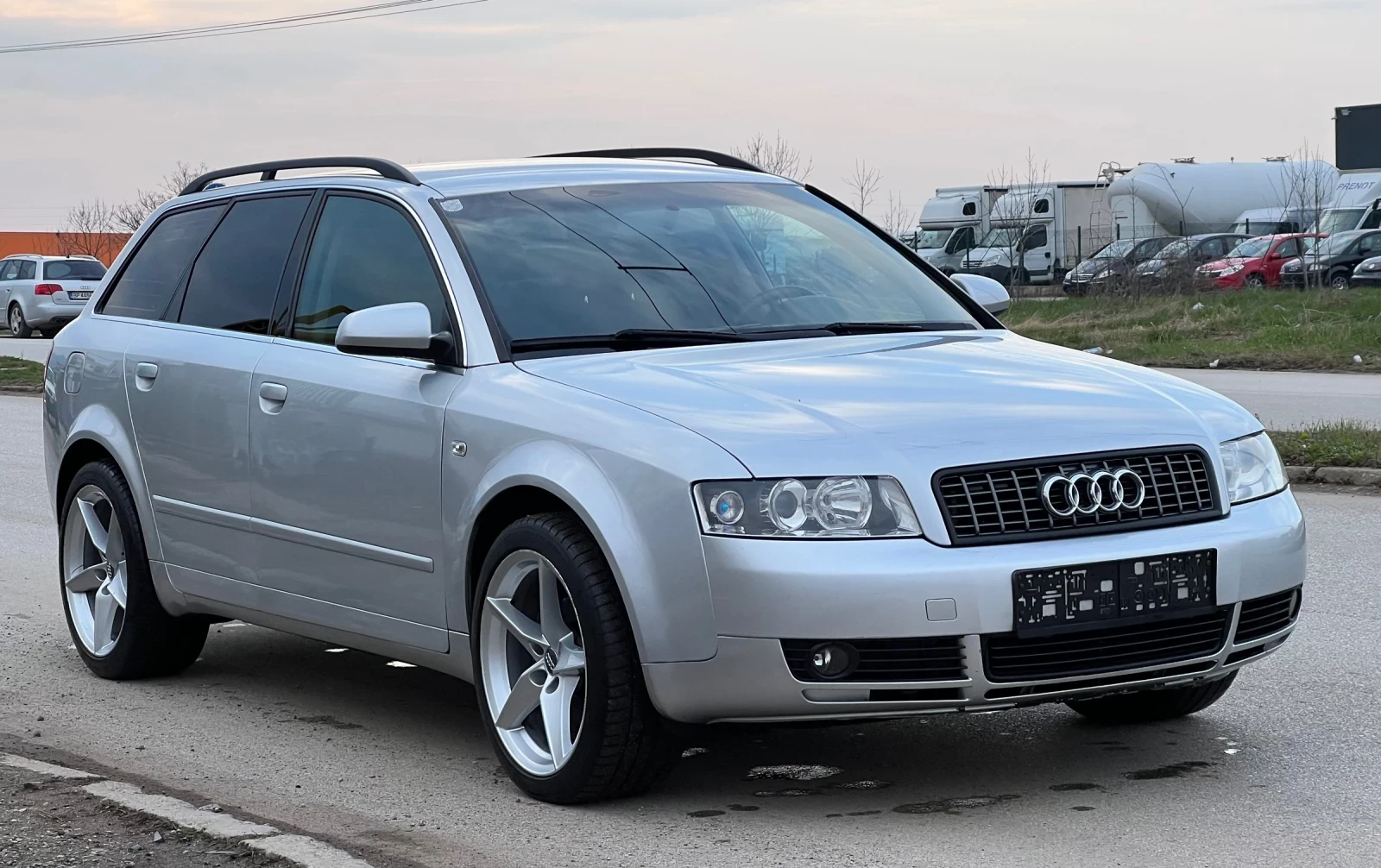 Audi A4 131к.с* 6-скорости* TOP* , снимка 3 - Автомобили и джипове - 53965879