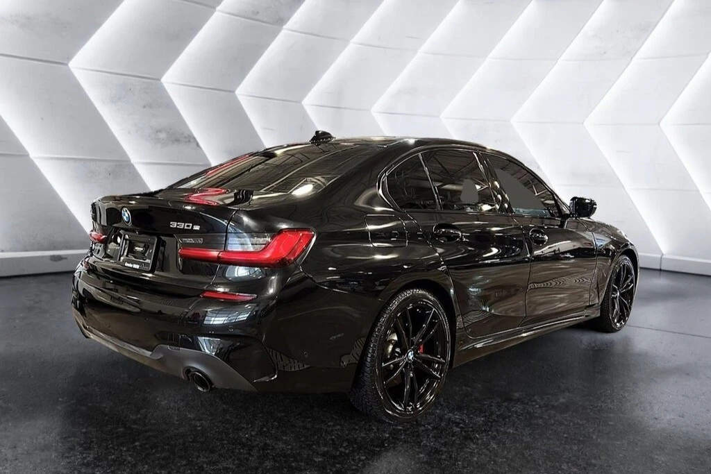 BMW 330 M-Sport * Plug-in-Hybrid * ��������� ���� * CARFAX | Mobile.bg � ����������� 3