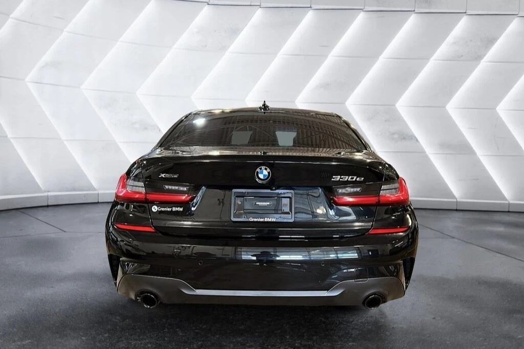 BMW 330 M-Sport * Plug-in-Hybrid * ��������� ���� * CARFAX | Mobile.bg � ����������� 4