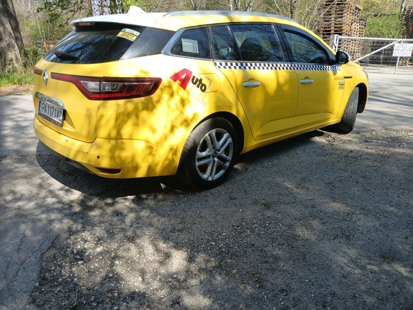 Renault Megane, снимка 3 - Автомобили и джипове - 54157519