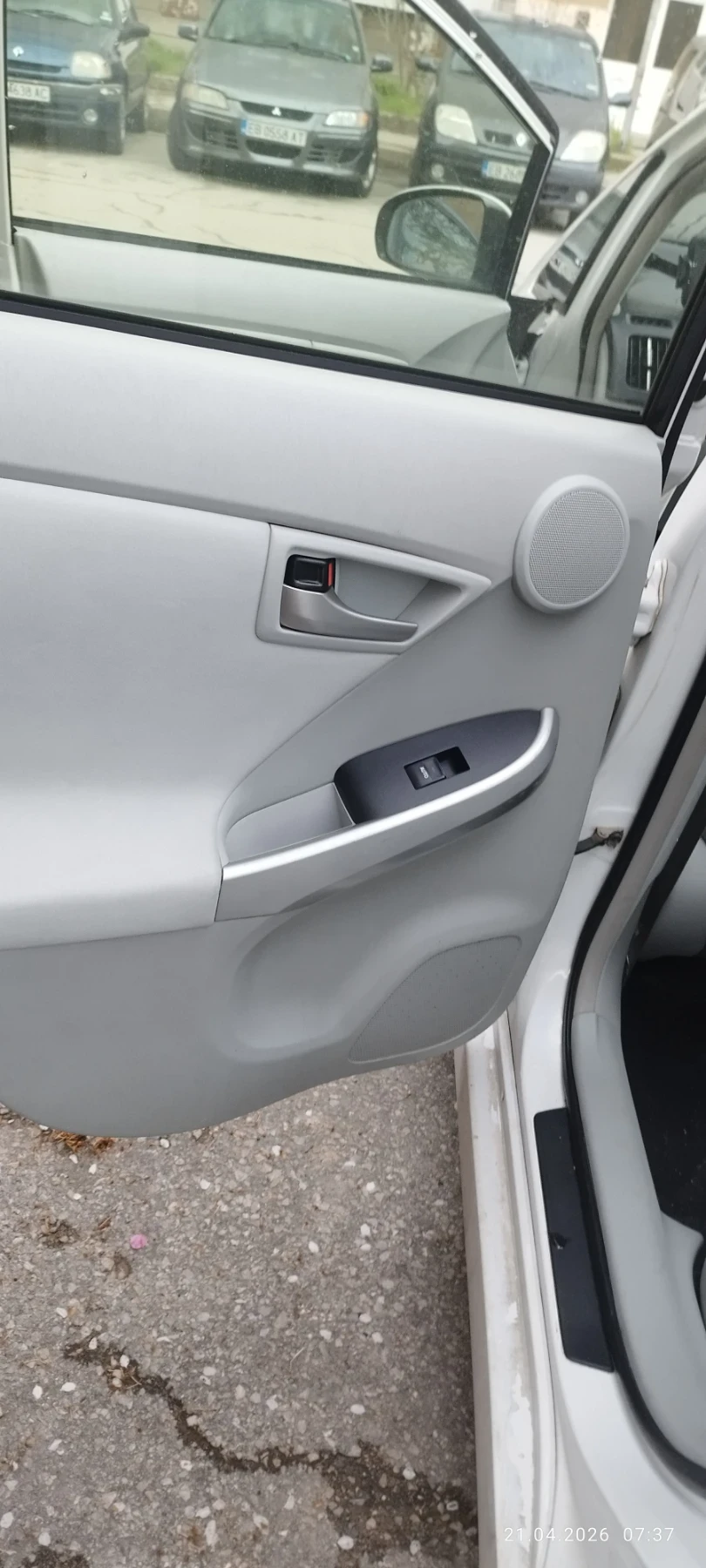 Toyota Prius ������ | Mobile.bg � ����������� 6