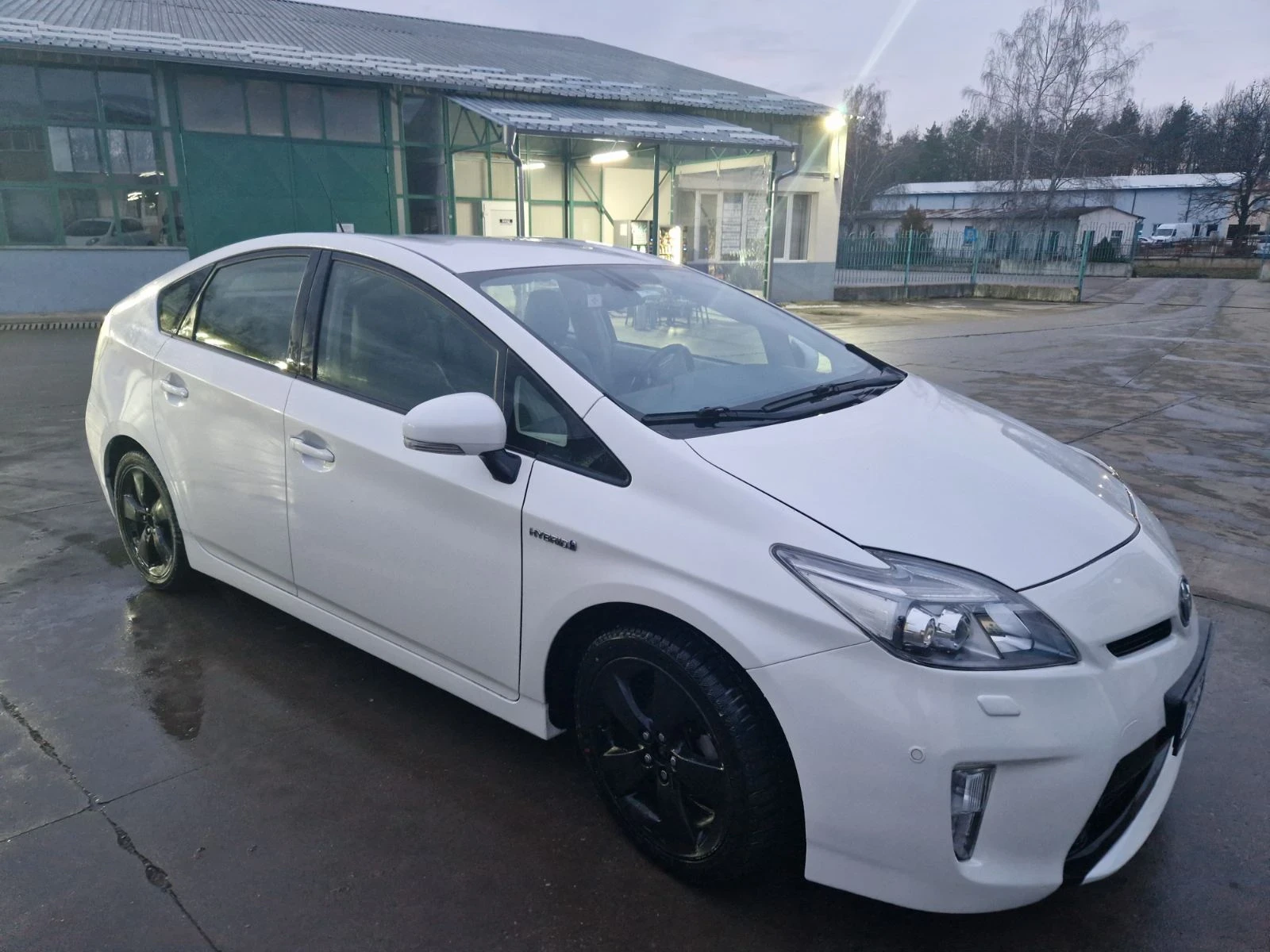Toyota Prius Хибрид