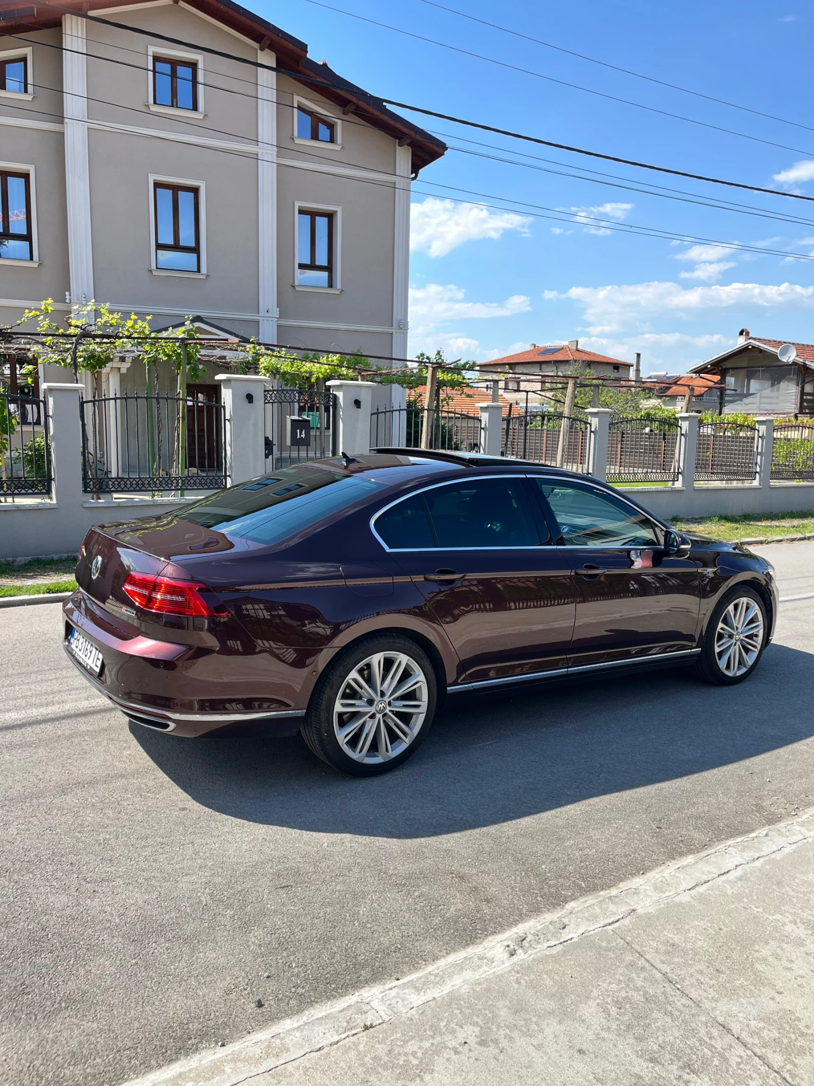 VW Passat 2.0BiTDI, снимка 5 - Автомобили и джипове - 54429472