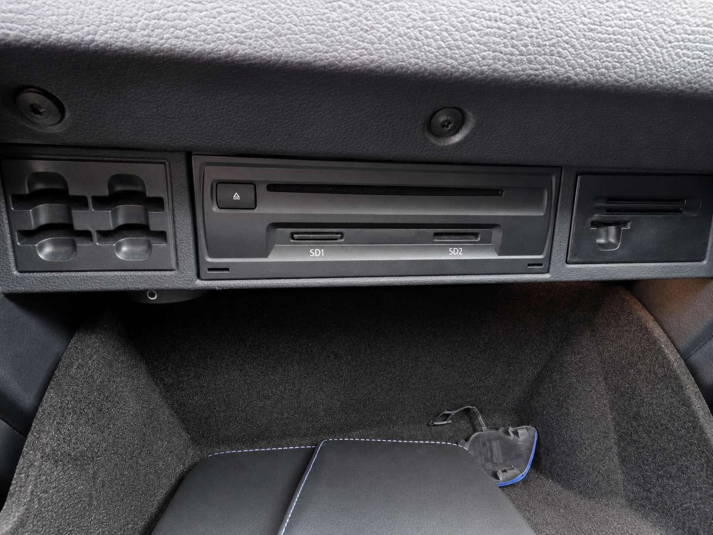VW Golf DSG / ПОДГРЕВ / КОЖА / ЦЕНА ДО БГ, снимка 11 - Автомобили и джипове - 54897262