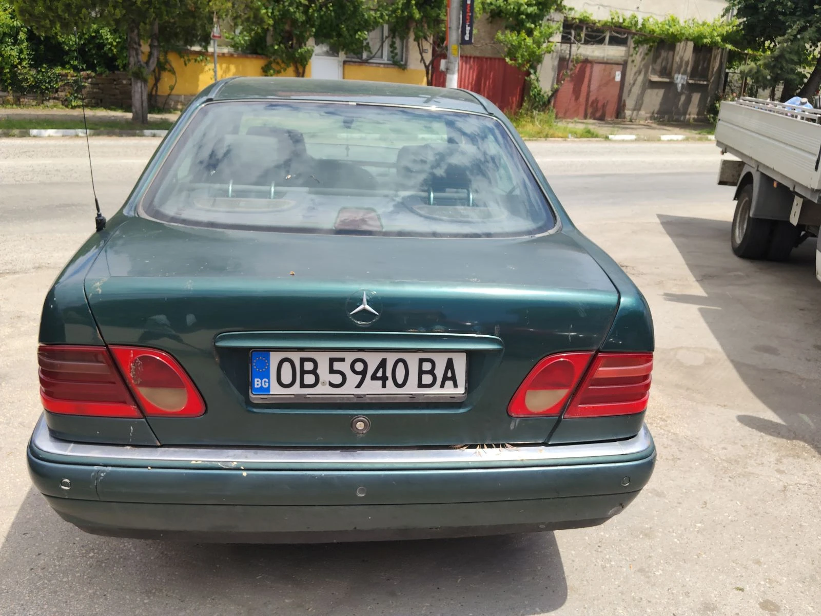 Mercedes-Benz E 290 2.9, снимка 3 - Автомобили и джипове - 54918037
